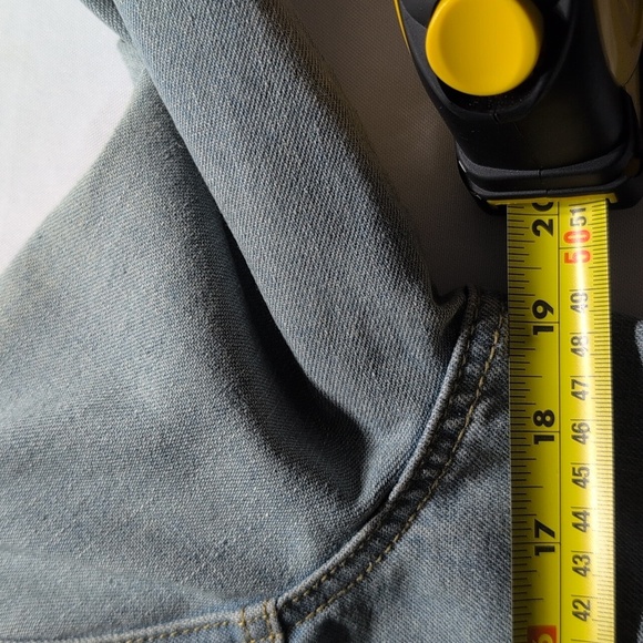 Adam Levine Denim jacket with ripped markings Size Small - Picture 5 of 7